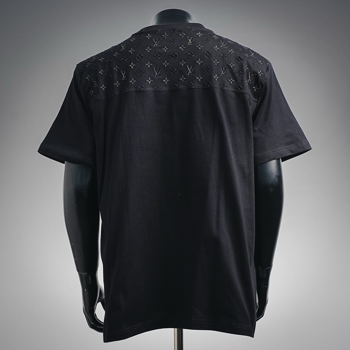T-shirt LV con iniziali LV impresse