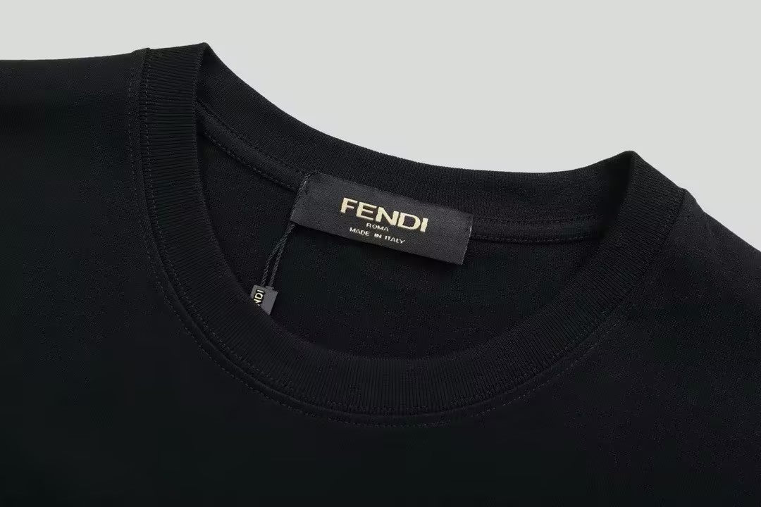 T-SHIRT FENDI